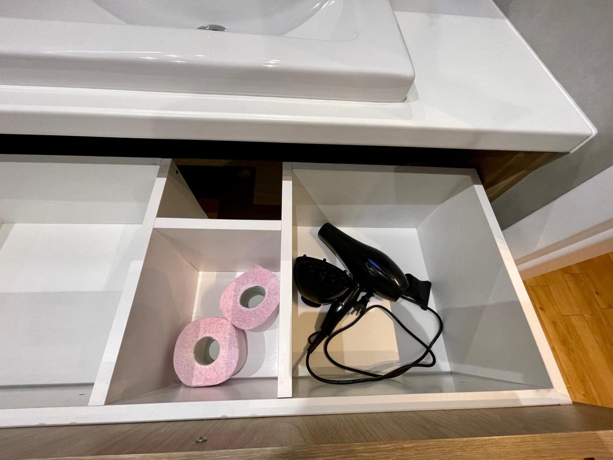 شقة Time&House Pileckiego Przy Centrum Onkologi I Klinice Novum Apartament Na Wylacznosc Pokoj,Sypialnia,Lozko, Lazienka,Kuchnia وارسو المظهر الخارجي الصورة