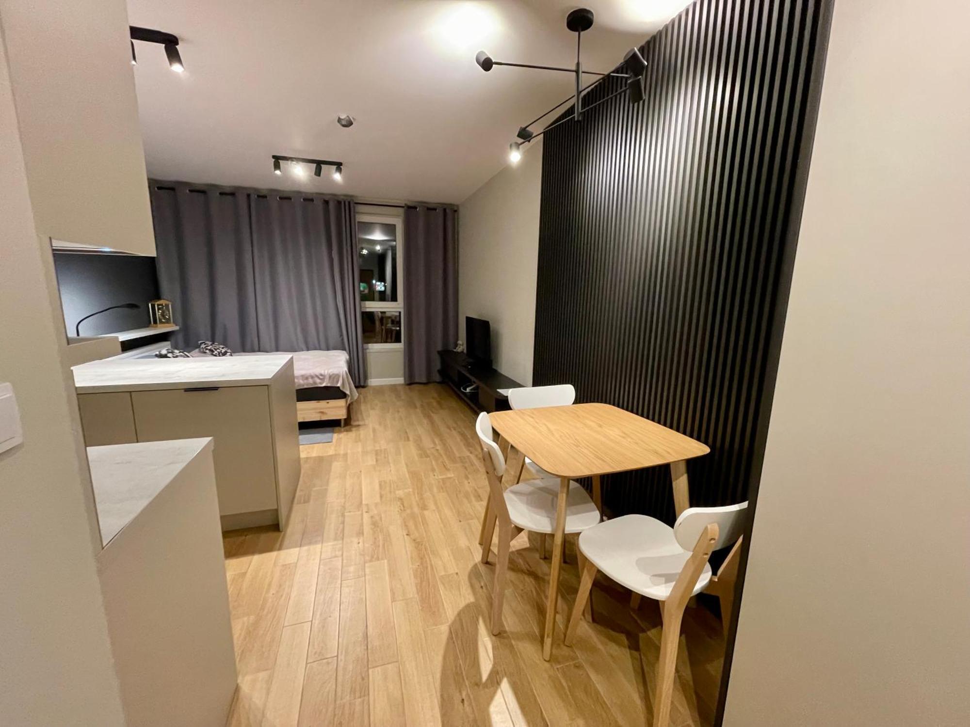 شقة Time&House Pileckiego Przy Centrum Onkologi I Klinice Novum Apartament Na Wylacznosc Pokoj,Sypialnia,Lozko, Lazienka,Kuchnia وارسو المظهر الخارجي الصورة